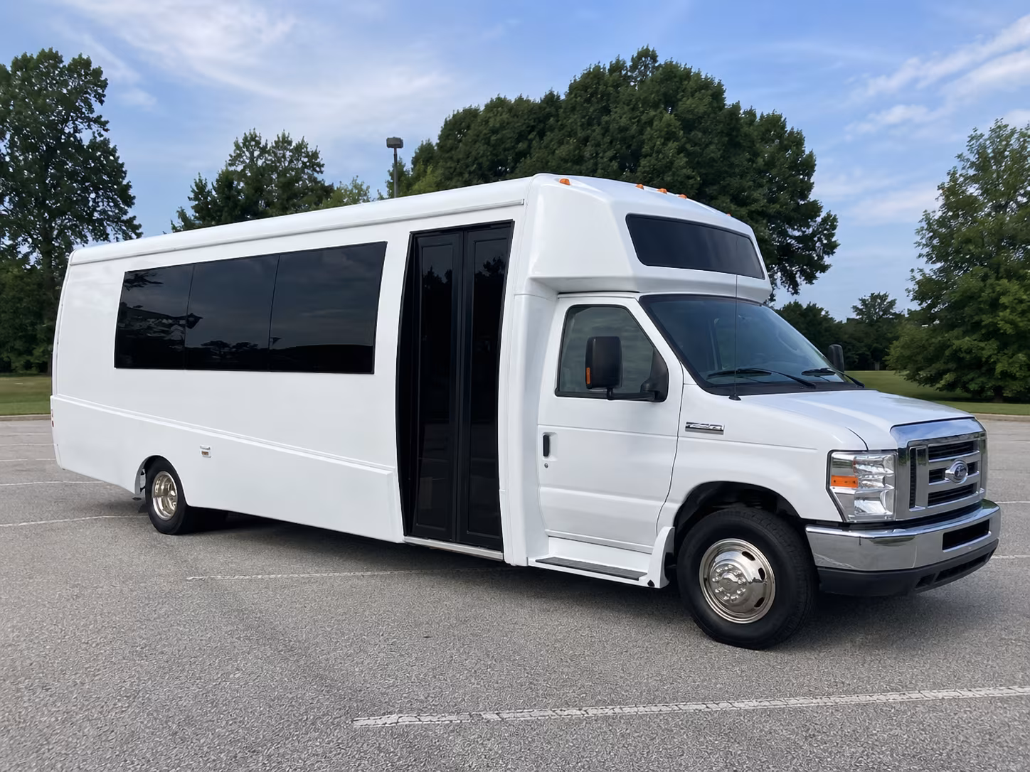 coeur dalene 18 passenger party bus