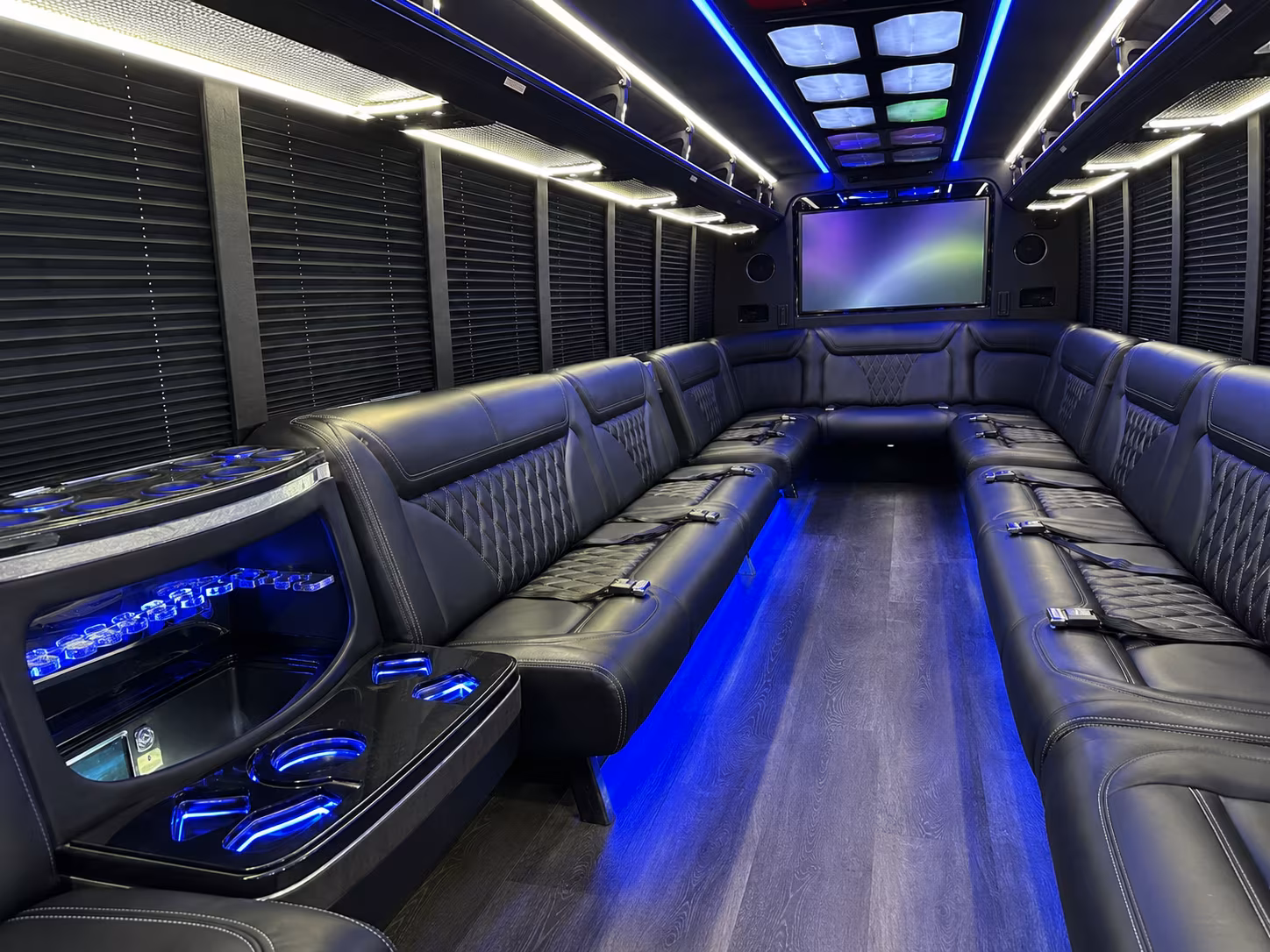 coeur dalene 20 passenger party bus inside