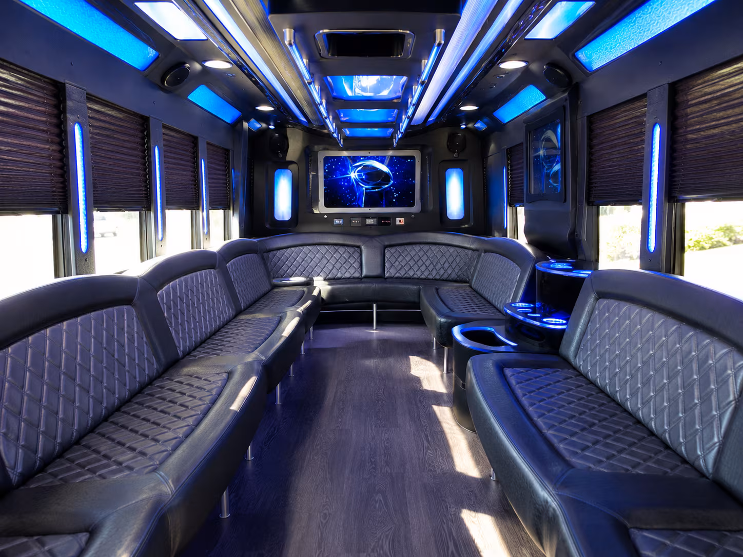 coeur dalene 28 passenger party bus inside
